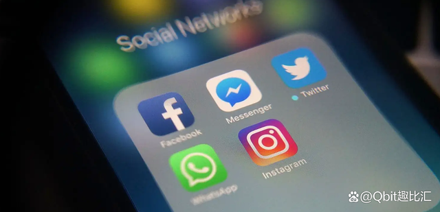 facebook和twitter有什么区别的简单介绍