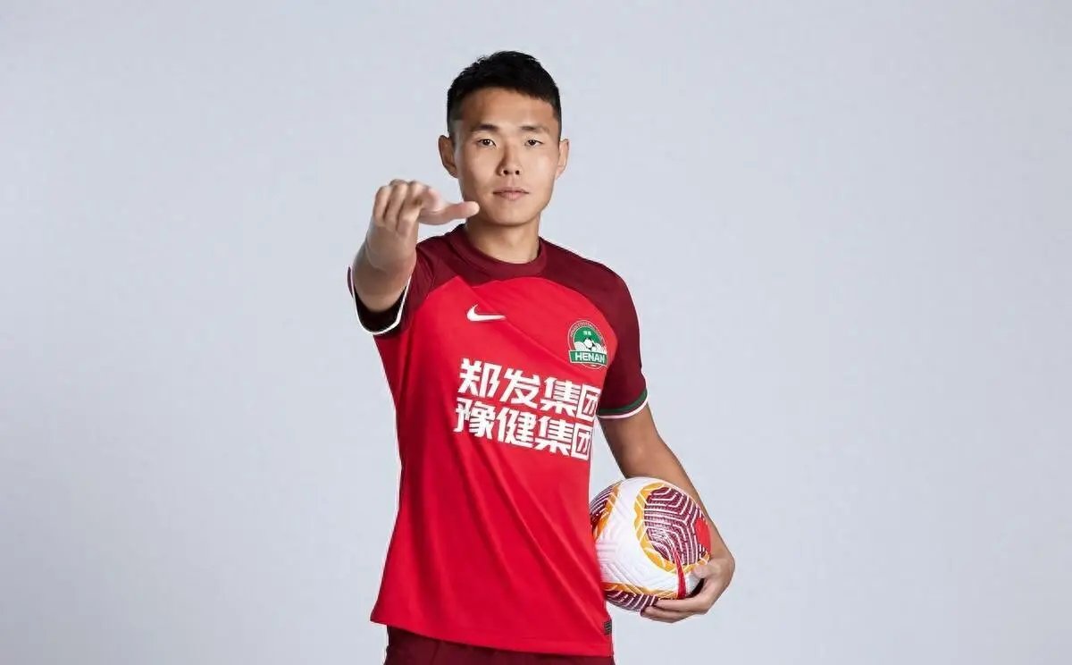 河南队获得关键胜利，士气高涨备战下一场比赛 